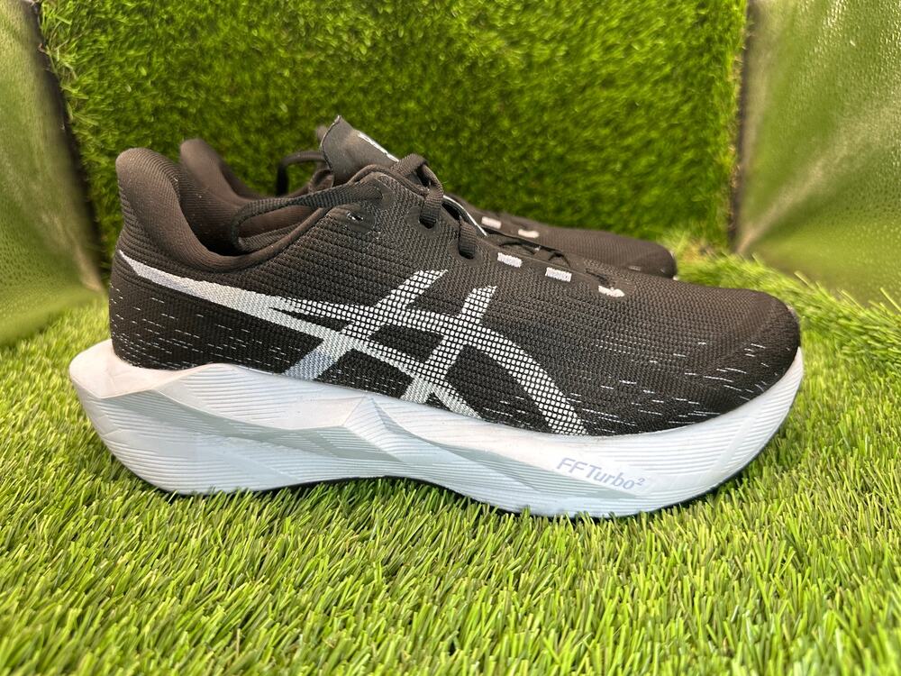 Asics Novablast 6 1012C008 Athletic Sneaker Women's 9 Black Woven Jogging Sports